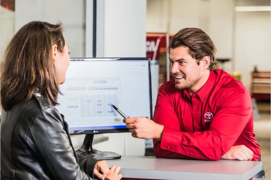 5 REASONS TO MAINTAIN YOUR TOYOTA