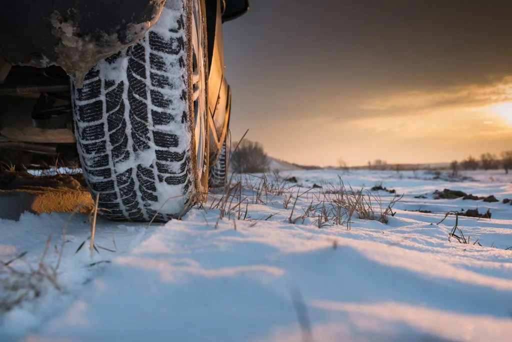 REASONS TO BUY WINTER TIRES IN ALBERTA