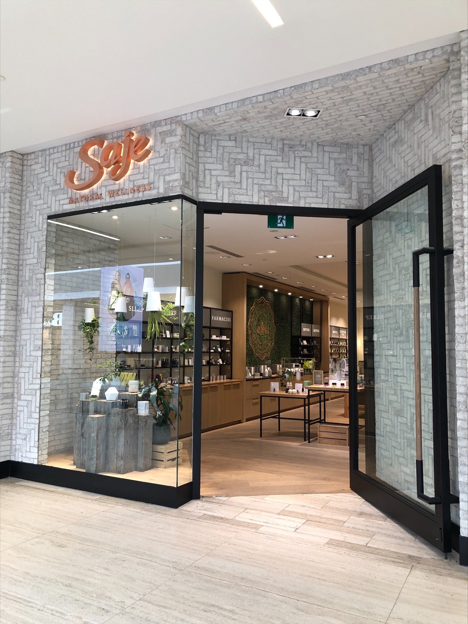 E47f8307957be07bd39e0c6718674ad4x