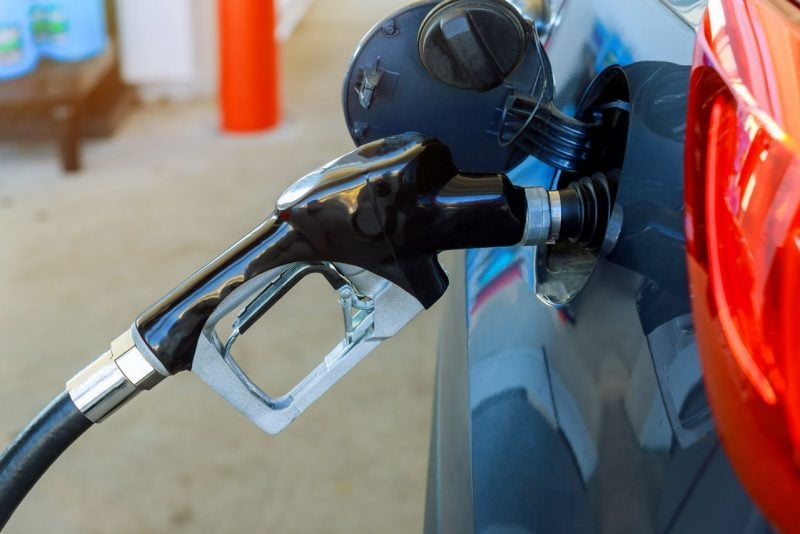 How to Save Money on Gas in Alberta this Summer: 5 Driving Tips
