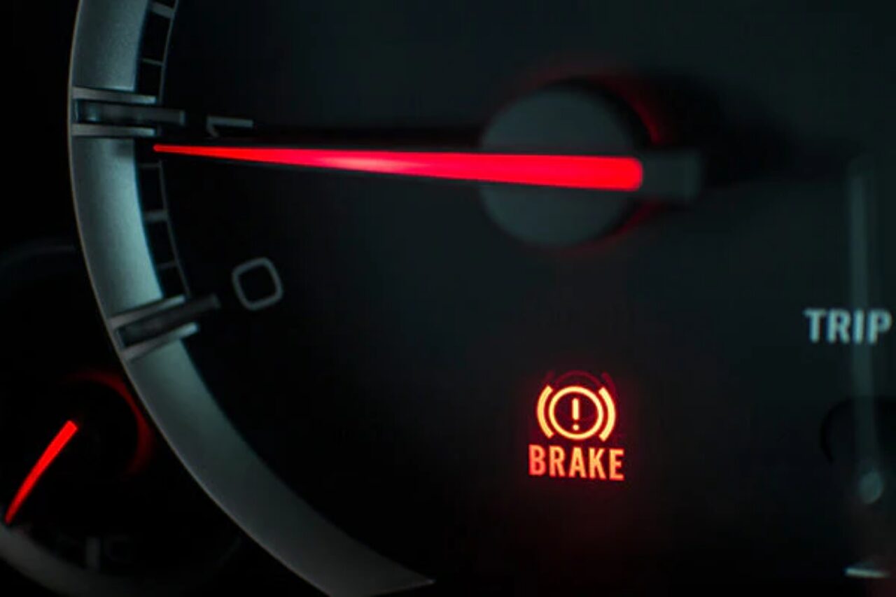 brake warning light in Toyota